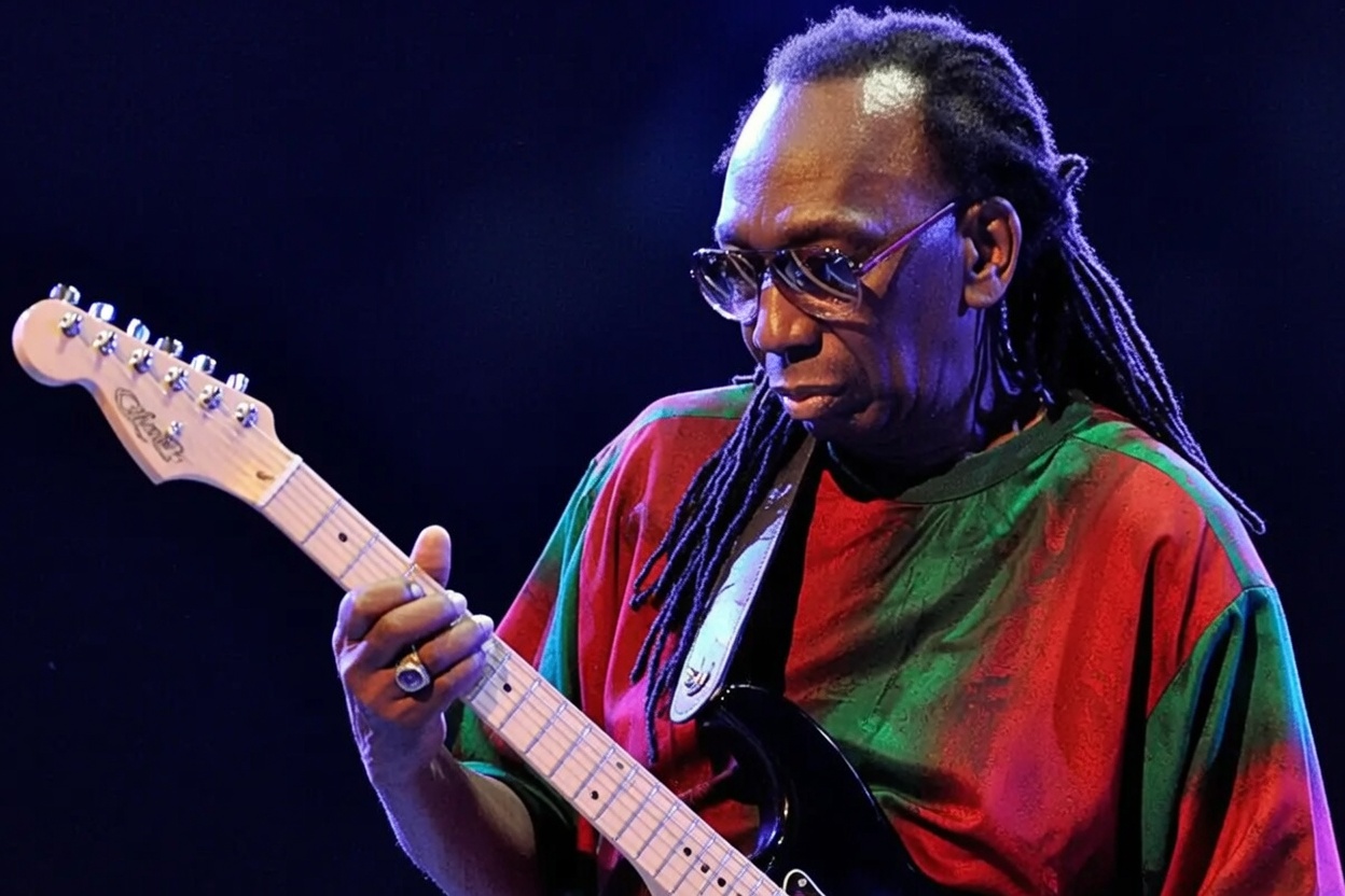 Mapfumo Snubs Chivayo's US$1 million Offer, Stands Firm on "Dirty Money"